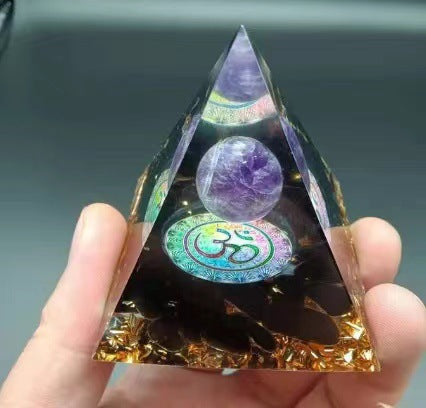 天然水晶碎石氣色脈輪能量塔冥想金字塔辦公室擺件