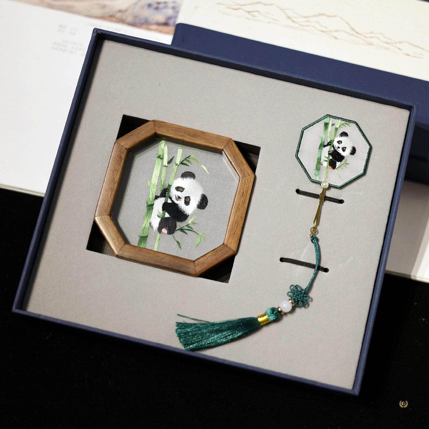 蘇繡手工雙面刺繡書簽胡桃木擺件中國風特色伴手禮