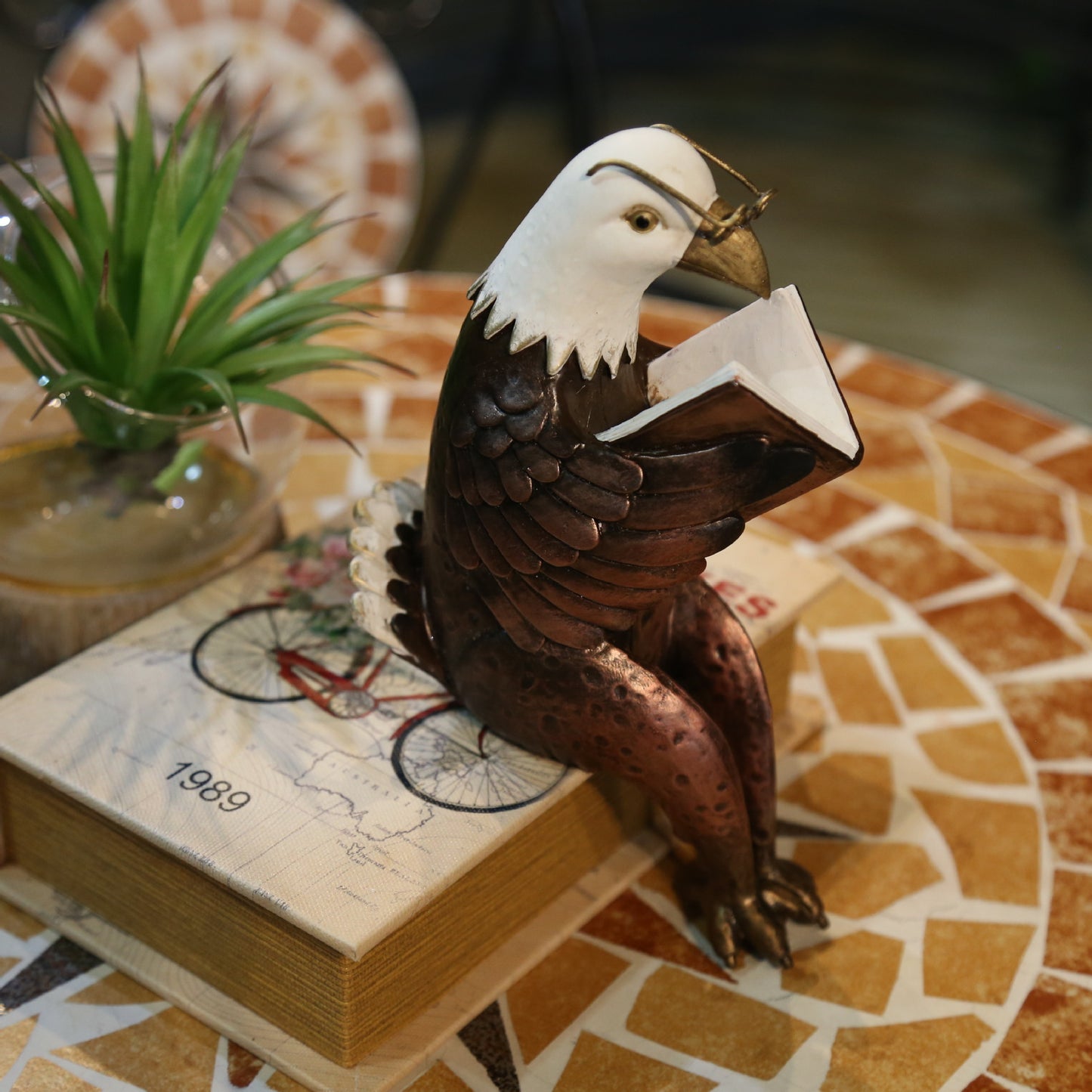 歐式仿古樹脂龍看書雕像裝潢擺件輕奢工藝品